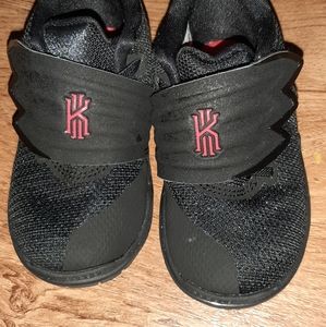 Nike kyrie 4 low toddler size 7c with Box